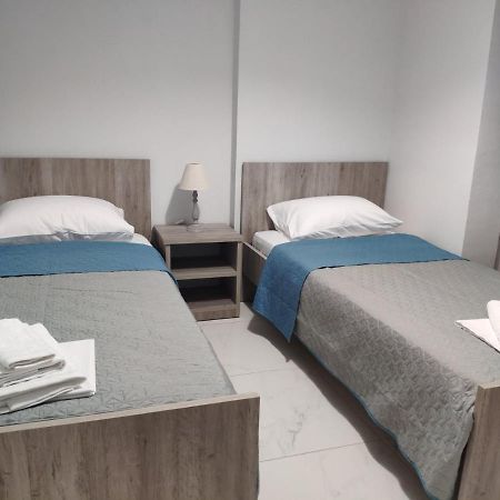 شقة Family House Ofrínion المظهر الخارجي الصورة